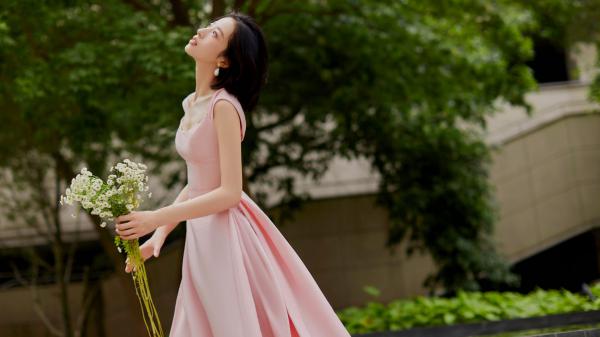 《觉醒后媳妇任选，我娶了妹妹同学》小说大结局在线阅读 顾尘冉文雯小说全文