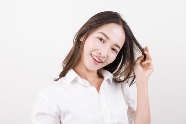 《诗雨顾城南》完结版精彩阅读 《诗雨顾城南》最新章节目录