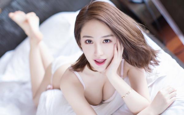 《纪颜靳妄》为白月光不圆房,嫁他首长他急了章节目录精彩试读