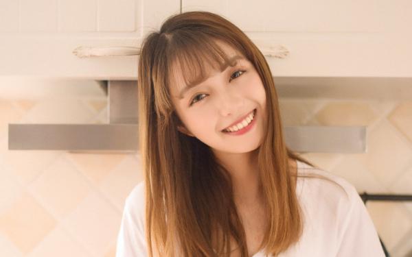 《穿越成悲催女配，我创翻全场》完整版在线阅读（主角苏悦杜源）