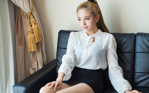 段落落厉霆尊小说 《霸总来求婚？抱歉，我现在封心了》小说全文在线试读