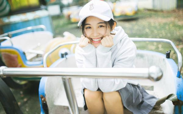 《男友把我改造成猫女后，他全家悔疯了》小说主角妙妙顾年晴晴全文章节免费免费试读