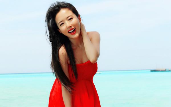 《未婚夫为佣人女儿出气划我100刀，怪物的我重生嫁同类》小说完结版精彩阅读 顾言深林楚楚陆昭衍小说阅读