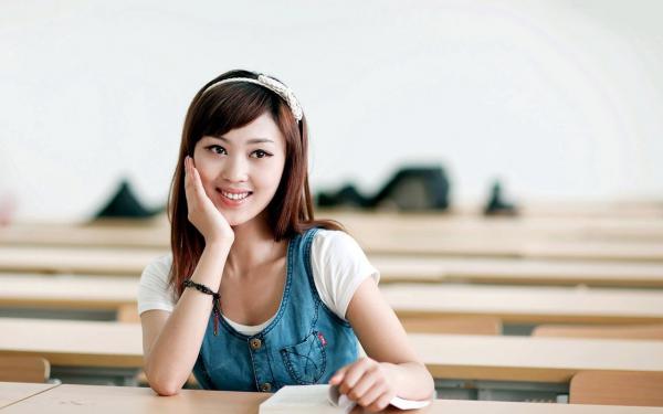 《叶灵泷夜青玄》小说章节列表精彩阅读 满门反派疯批，唯有师妹逗比小说阅读
