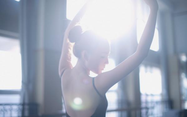 精品《五一放假回家,爸妈要把我嫁给五旬鳏夫》小说在线阅读 南南王凡小说全集无删减全文